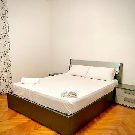 Locazione Turistica Bed & Breakfast Tessera Luaran gambar