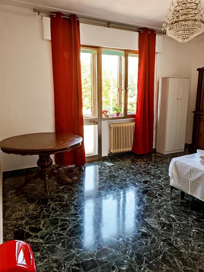 Locazione Turistica Bed & Breakfast Tessera Luaran gambar