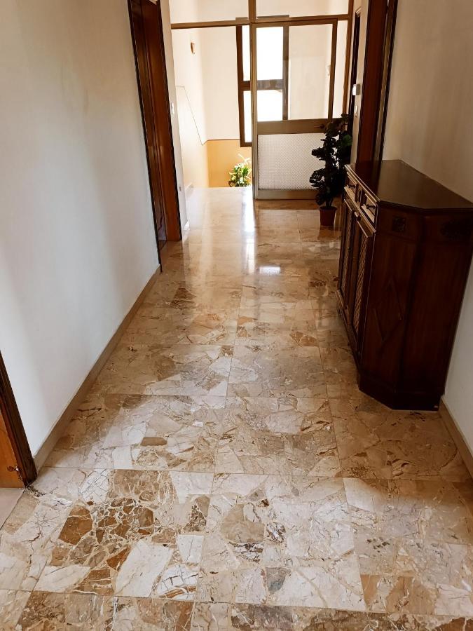Locazione Turistica Bed & Breakfast Tessera Luaran gambar