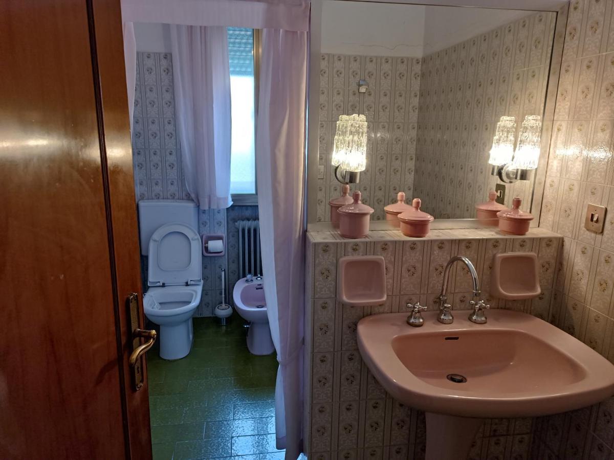 Locazione Turistica Bed & Breakfast Tessera Bilik gambar