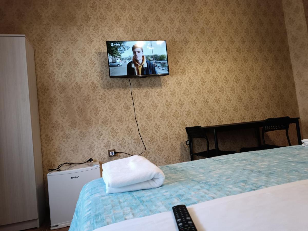 Locazione Turistica Bed & Breakfast Tessera Luaran gambar