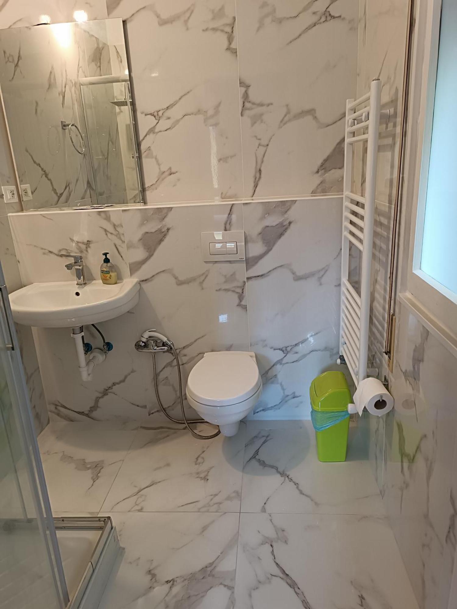 Locazione Turistica Bed & Breakfast Tessera Luaran gambar